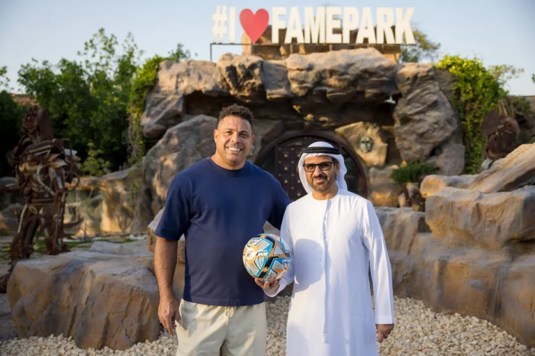Football Legend Ronaldo Nazário Visits Fame Park