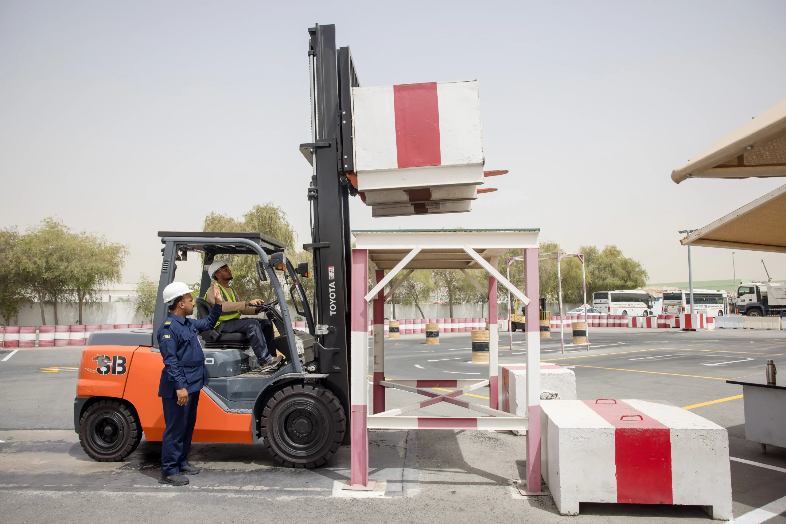 Forklift & Heavy Equipment
